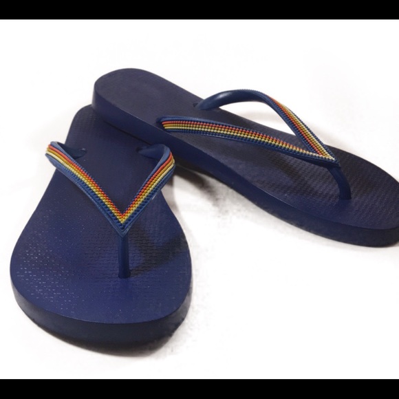 old style flip flops